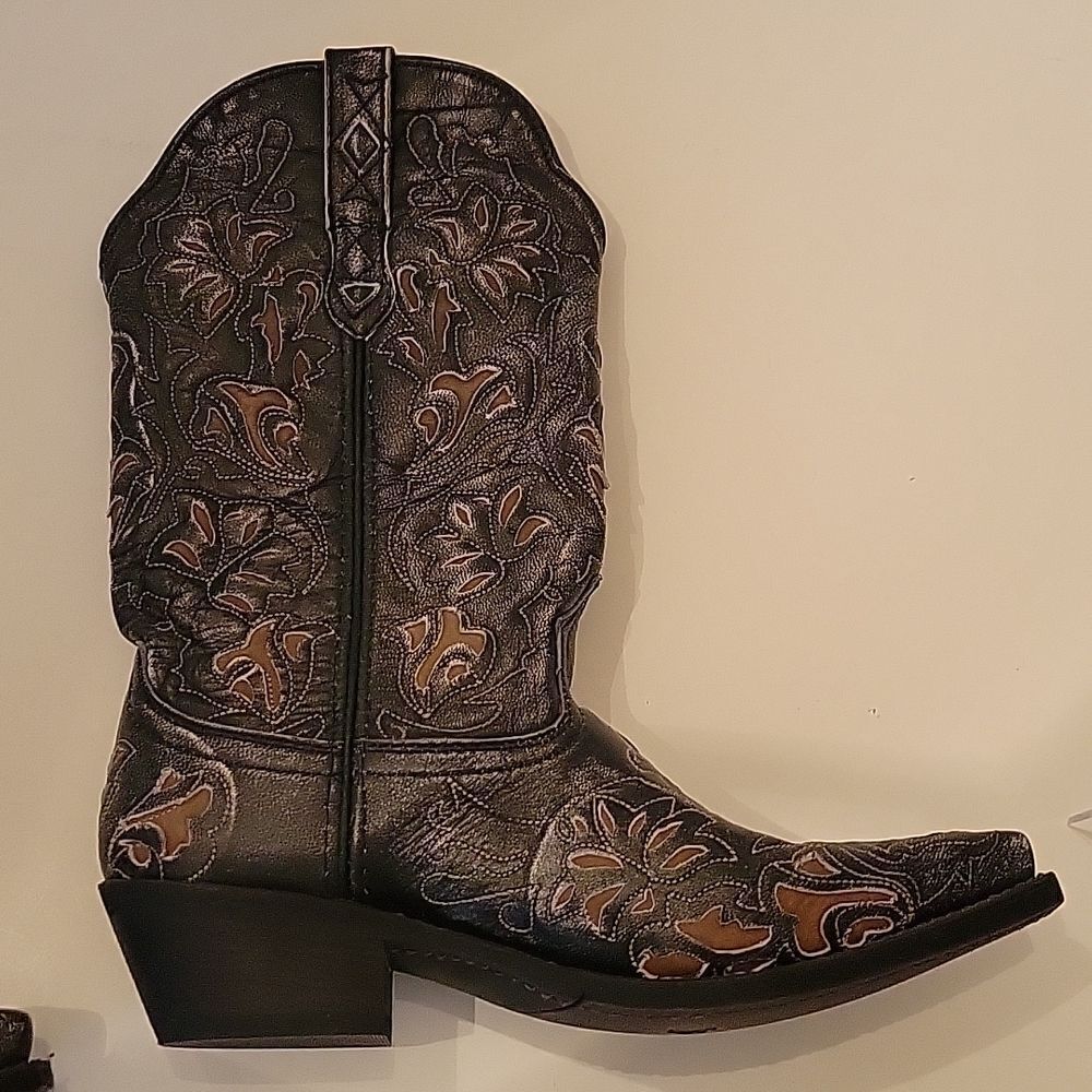 Laredo size 7 Square Toed Cowboy Boots - Picture 4 of 13